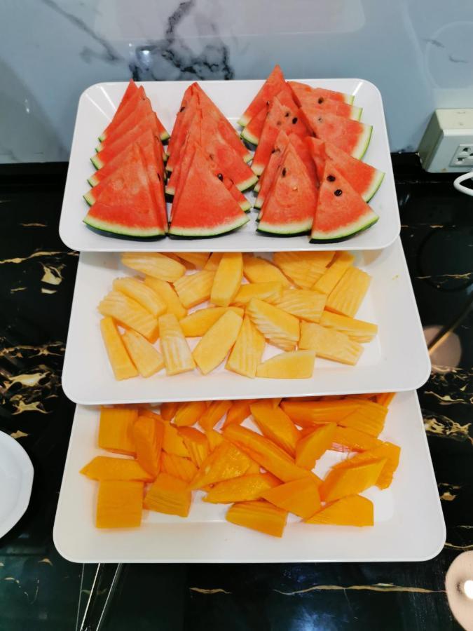 Morakot Twin Chumphon Hotel Bagian luar foto
