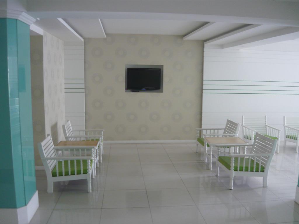 Morakot Twin Chumphon Hotel Bagian luar foto